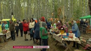 Терем из теста и блины на скорость: «Праздник хлеба» состоялся в Кожевниковском районе