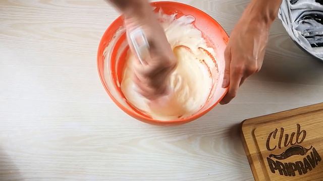 Готовим вместе яблочный пирог который тает во рту. Шарлотка с яблоками, не такая как у всех