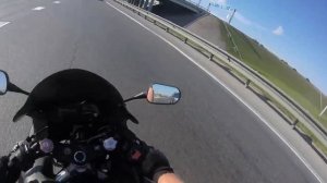 Что будет, если пробить переднее колесо на 150км/ч на мотоцикле?