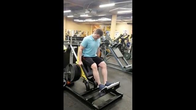 Прокачка икроножных мышц тяжелыми весами. смотреть онлайн