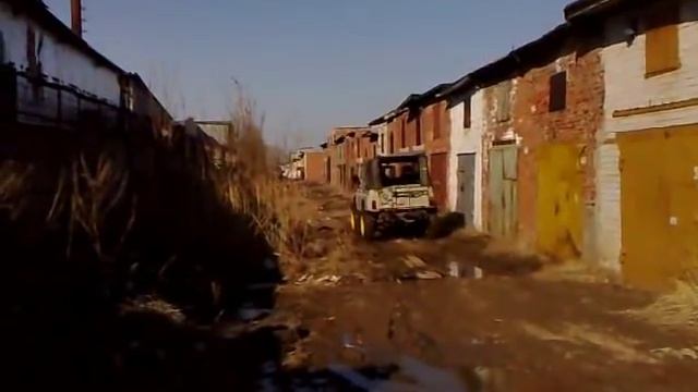 Тюнинг УАЗа. Экстремальный трофи-колхоз на колесах от трактора МТЗ. смотреть онлайн