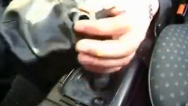 замена чехла кпп.avi смотреть онлайн