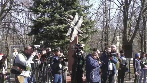 Группа иностранных журналистов прибыла в Донбасс, чтобы увидеть все своими глазами