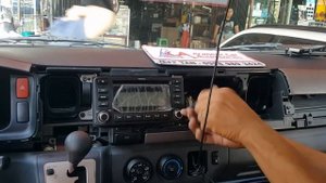 Jeff tan tutorial / toyota hiace / stereo panel removal