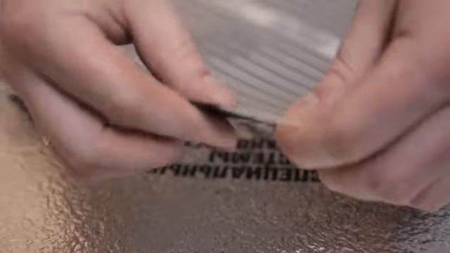 Монтаж инфракрасной плёнки | купить тёплый пол под ламинат