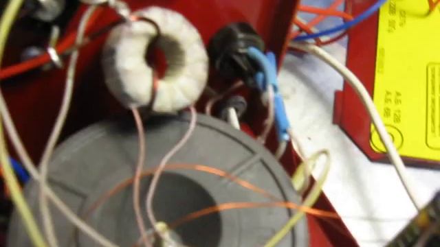 №20 ТОРНАДО ЗУ АКБ 12 В зарядное устройство аккумуляторная батарея автомобиль смотреть онлайн