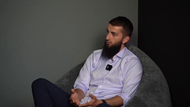 ПОСЛЕ РАБОТЫ #4 | Арби Аутарханов «Like English» смотреть онлайн