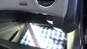 Chevrolet Cruze Cabin Air Filter Pollen Removal and Replacement  2010 2011 2012 2013 2014 2015