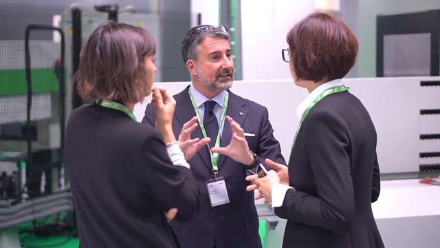 Выставка BIESSE Премьер министр Джузеппе Конти смотреть онлайн