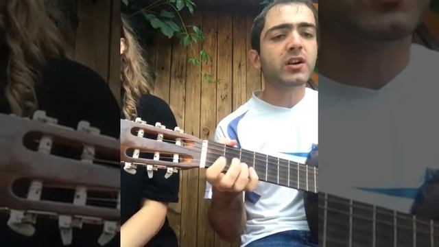 Мурат Гочияев и Зульфия Чотчаева -Дарю Я Розы (под гитару)