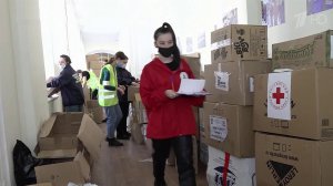 Более полутысячи тонн гуманитарных грузов доставили в Ростовскую область для беженцев из Донбасса