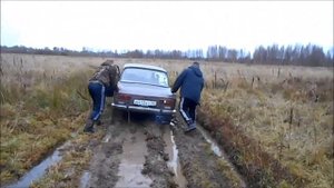Тест драйв по грязи. Ока. Запорожец. Москвич.