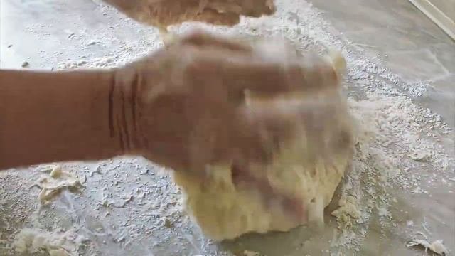 Не успеваю готовить. Бабушкин рецепт. Пирожки со сливами.