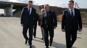 Вячеслав Володин осмотрел ход реконструкции федеральной трассы Сызрань - Волгоград - Саратов