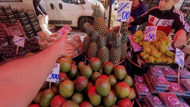 ЦЕНЫ на РЫНКЕ в Турции Аланья 4 марта 2023. Цены на фрукты, овощи, мясо и молочные продукты | Турци смотреть онлайн