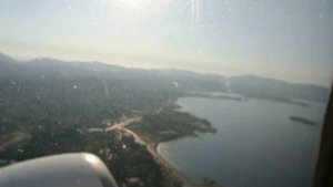 Взлёт с аэропорта Керкира(Корфу).Самая короткая взлётная полоса в Европе.