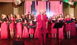 С праздником Весны всех женщин, зрительниц канала "Музыкальный ринг от авторов и их дочери Анастасии