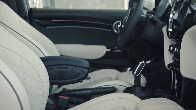 MINI HATCH. РЕШЕНИЕ БОЛЬШИХ ЗАДАЧ.