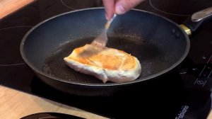 Сочное куриное филе за 8 минут. Как приготовить куриную грудку сочной. Куриное филе на сковороде.