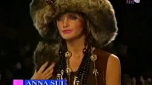 TRENDS IN FASHION 1994 - FAKE FUR