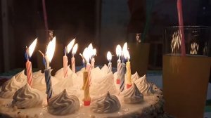 Торт и свечи