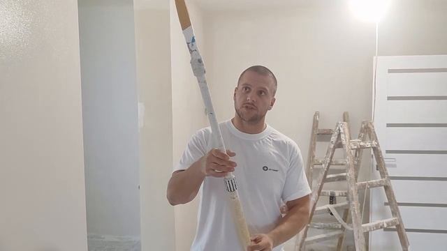 Боядисване и шпакловка с акрилен латекс.Отсичане на таван.Отсичане на ъгли.#бояу #design #painting смотреть онлайн