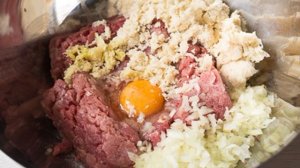 Котлеты из бедра индейки