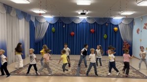 Танец "Моя мама самая крутая"