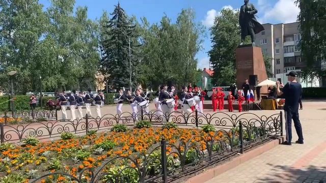 Образцовый ансамбль барабанщиц и мажореток Триумф (старший, средний и младший состав).г.Черняховск.