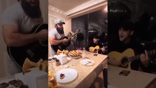 Чеченцы отдыхают 😎