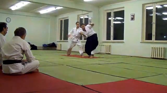 AIKIDO SOBOLEV - (учи кайтен санкё танто)часть8 - 02.2011.mp4 смотреть онлайн