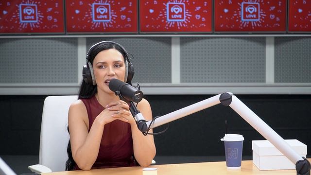 Ольга Серябкина о треке и клипе «Не забыла» | Красавцы Love Radio