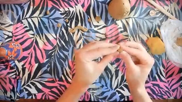 Лепим колокольчик из глины