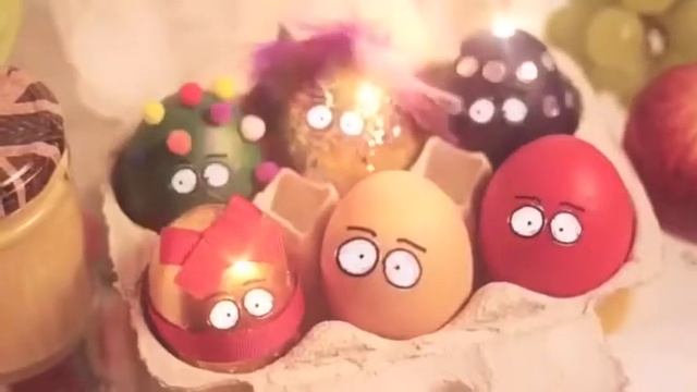 Цветные яйца