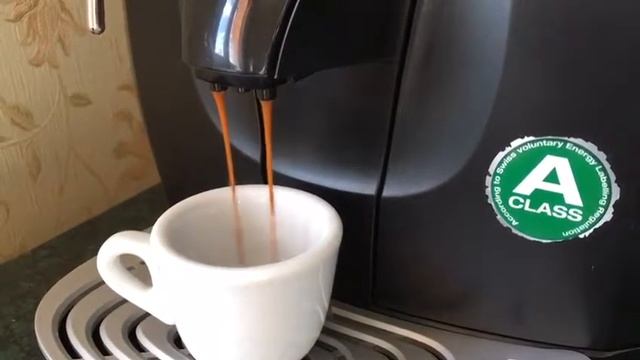 Saeco Xsmall смотреть онлайн