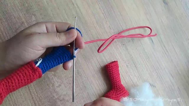 Amigurumi Örümcek Adam Yapımı Part 2 #diy #amigurumispiderman #amigurumiörümcekadam смотреть онлайн