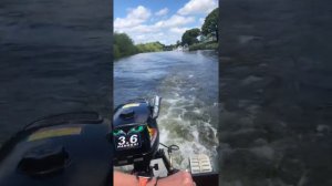Hangkai 3.6hp outboard on 2.7 m Bark inflatable on River Ouse