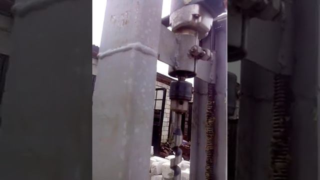 Сверлильный станок для оцилиндрованного бревна своими руками смотреть онлайн