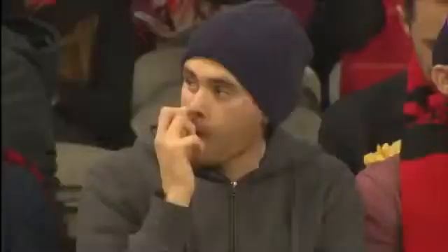 Все смеются над тобой) смотреть онлайн