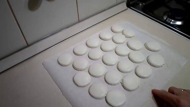 Пирожное Макаронс - Роспись гелевыми красителями!