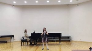 Огуй Софья 8 лет Украинская народная песня " По дороге жук,жук"