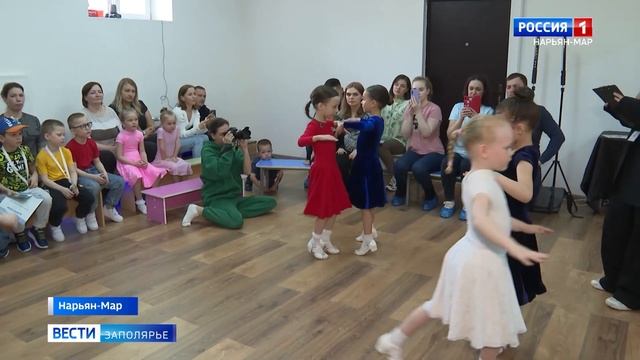 Открытый урок в студии танца. Показательные выступления ребят от трех лет. смотреть онлайн