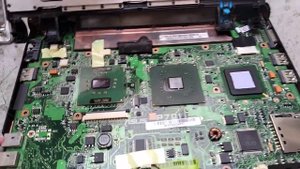 Разбор двух нетбуков ASUS EEE PC 2G и 4G