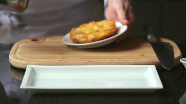 Вкусный пирог с бананами и ягодами. Рецепт приготовления. смотреть онлайн