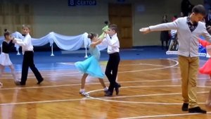 Бальные танцы. Аттестация у сына.