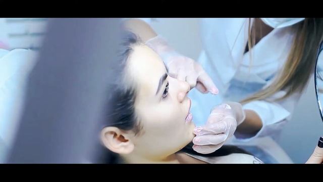 Алина Даровская . Увеличение губ Dr. Darovskaya смотреть онлайн