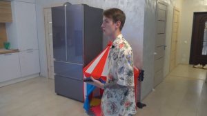 24 часа ВЕДЕМ СЕБЯ как МАЛЕНЬКИЕ !! 4 в 1 Истории про Тому и Макса Клуб Tube I Сборник