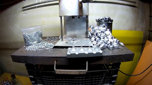 Бизнес в гараже. Вот где золотая жила. смотреть онлайн