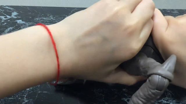 Фігурка черепозавра из фільма годзила против конга