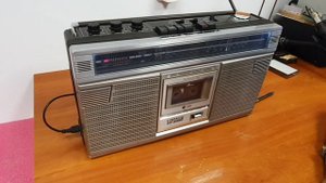 добротный бумбокс SHARP GF-6060, обзор